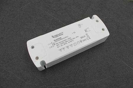 SMARTT ZASILACZ LED 12V/50W (4,17A)